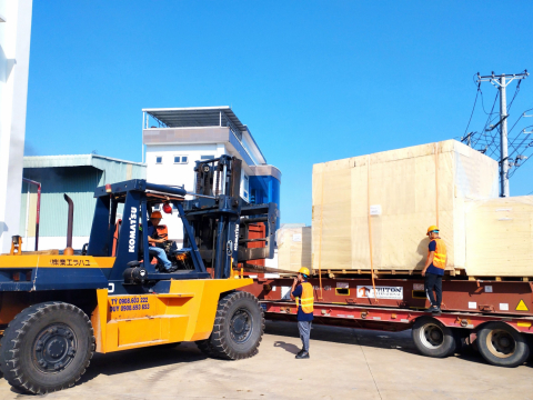  创 梅 维 一 员 有 限 责 任 公 司  成 立 于 2011 年。